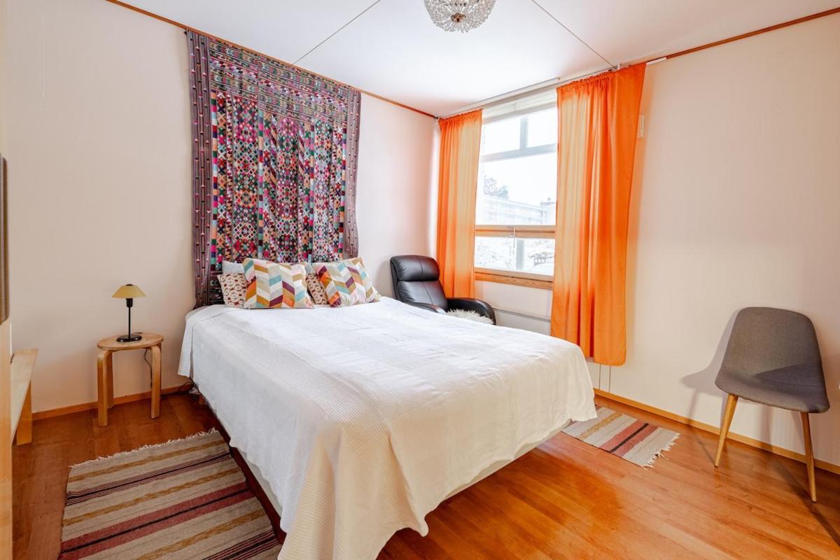 Bungalow House Flat In Rekola 33M2 Вантаа Екстериор снимка